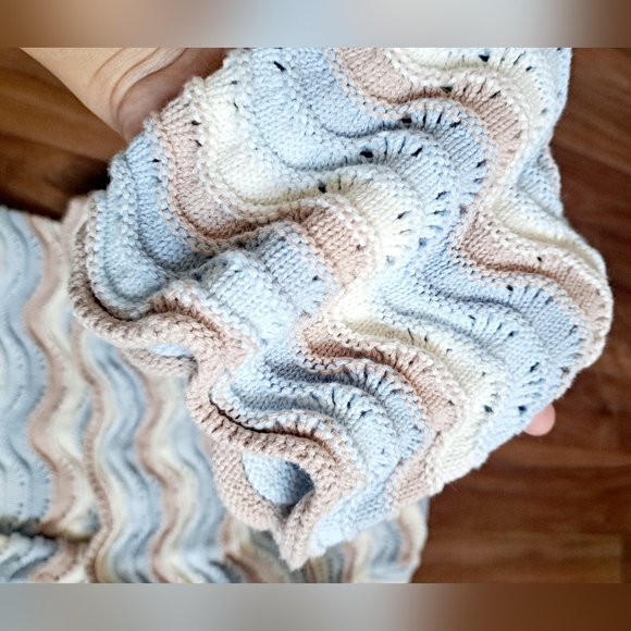 Women's Willoa and Wind Blue and Brown Cotton Set - Picture 5 of 7